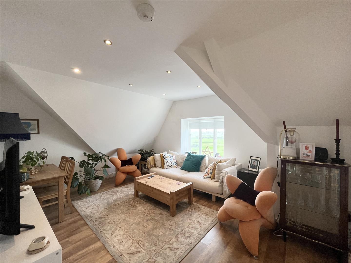 4 Dane Road, Newquay photo - 2